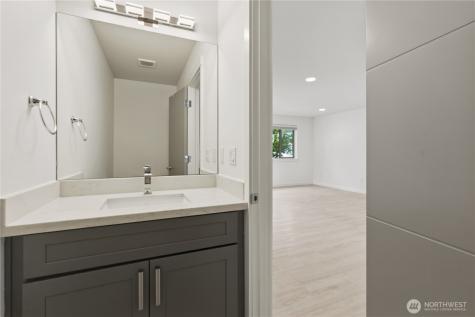 19305 7th Avenue W Lynnwood WA 98036