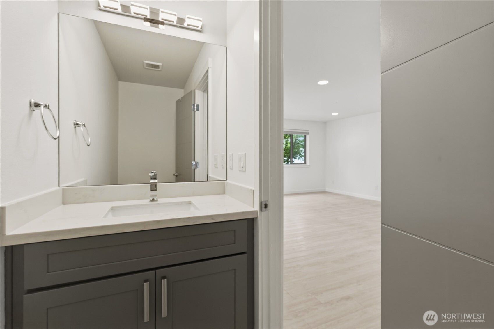 19305 7th Avenue W Lynnwood WA 98036