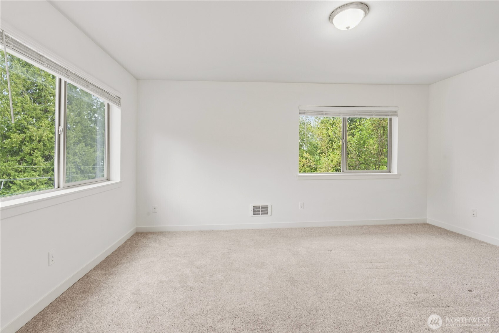 19305 7th Avenue W Lynnwood WA 98036