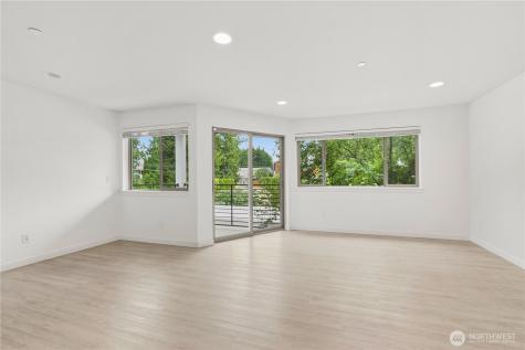 19305 7th Avenue W Lynnwood WA 98036