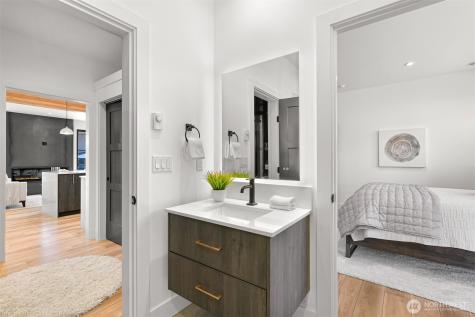 104 Riverwalk Drive Lynden WA 98264