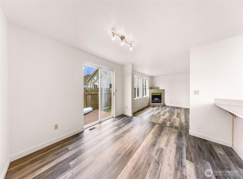 17833 27th Avenue NE Marysville WA 98271