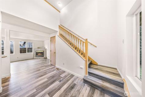 17833 27th Avenue NE Marysville WA 98271
