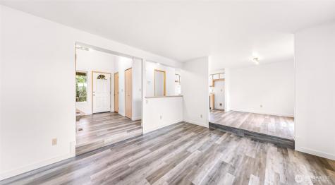 17833 27th Avenue NE Marysville WA 98271