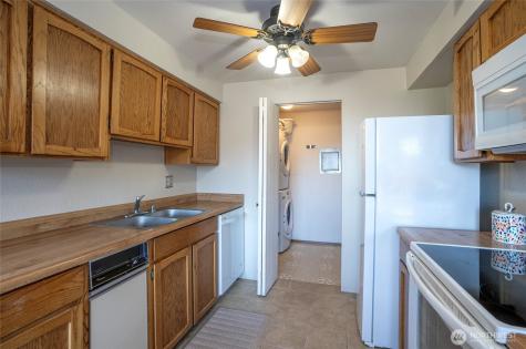 7317 N Skyview Tacoma WA 98406