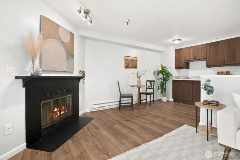 1100 NE Harrington Avenue NE Renton WA 98056