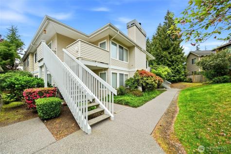 9210 Market Place Lake Stevens WA 98258