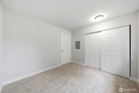 9210 Market Place Lake Stevens WA 98258