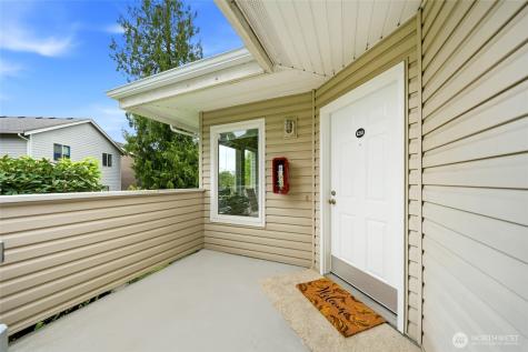 9210 Market Place Lake Stevens WA 98258