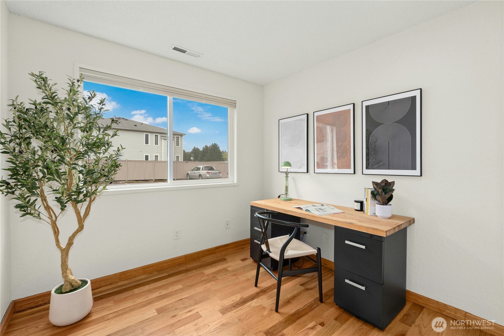 9523 NE 180th Street Bothell WA 98011
