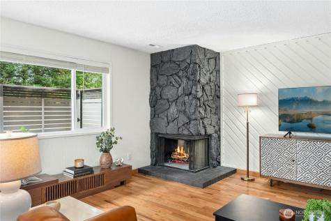 9523 NE 180th Street Bothell WA 98011