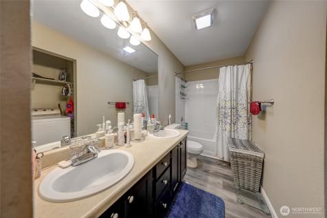 31500 33rd Place SW Federal Way WA 98023