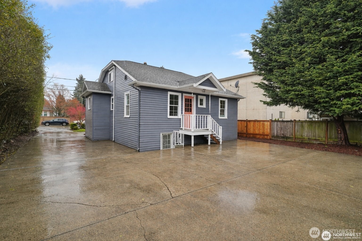 314 N 117th Street Seattle WA 98133