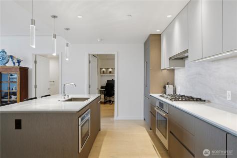 2510 6th Avenue Seattle WA 98121