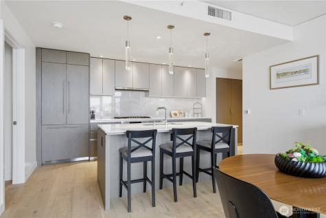 2510 6th Avenue Seattle WA 98121