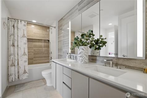 2510 6th Avenue Seattle WA 98121