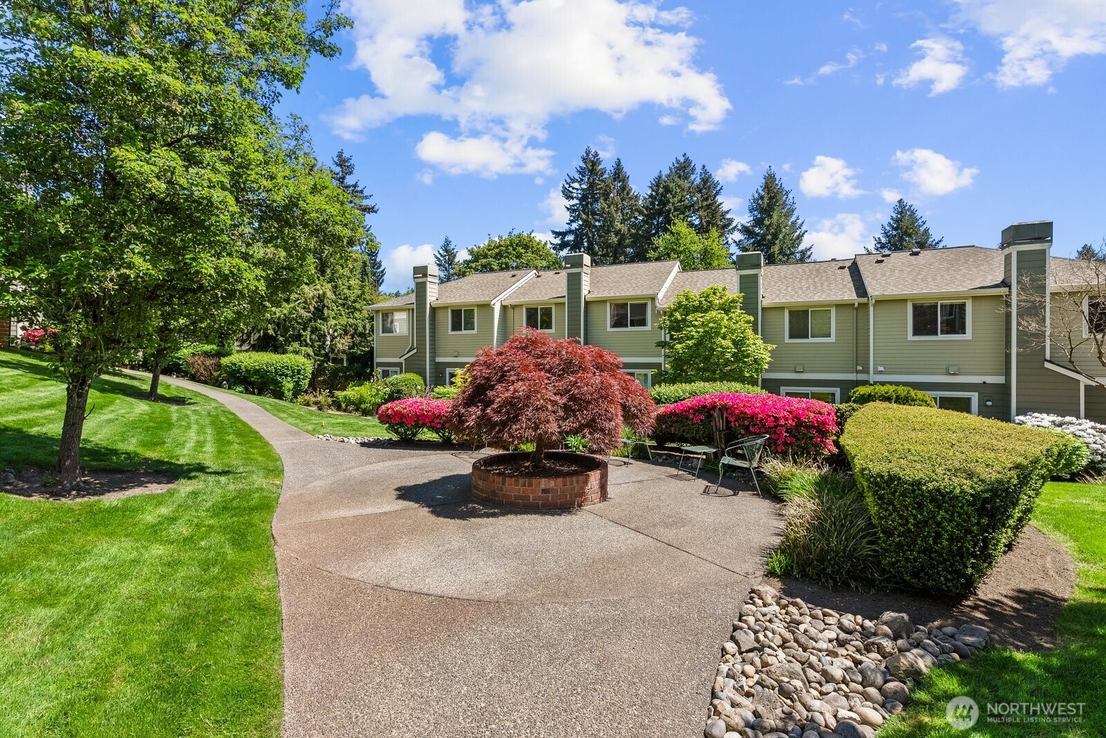 13274 NE 182nd Street Woodinville WA 98072