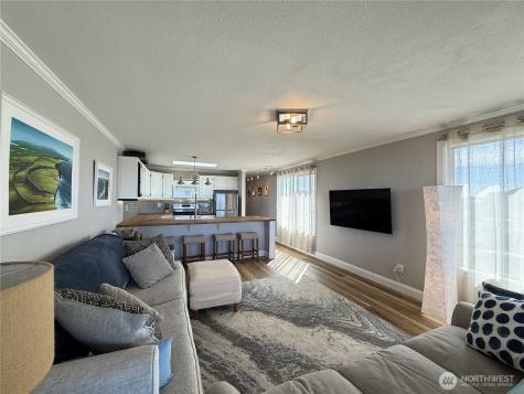 1027 S Sand Dune Avenue SW Ocean Shores WA 98569