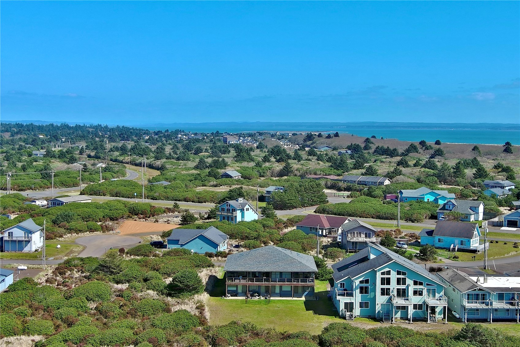 1027 S Sand Dune Avenue SW Ocean Shores WA 98569