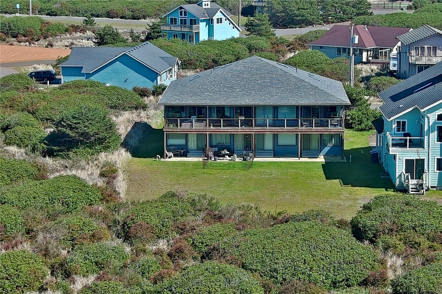 1027 S Sand Dune Avenue SW Ocean Shores WA 98569