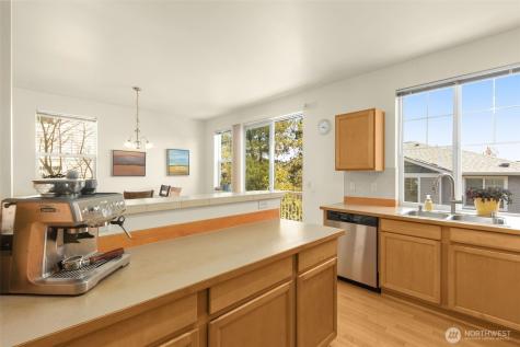 6895 Holly Park Drive S Seattle WA 98118