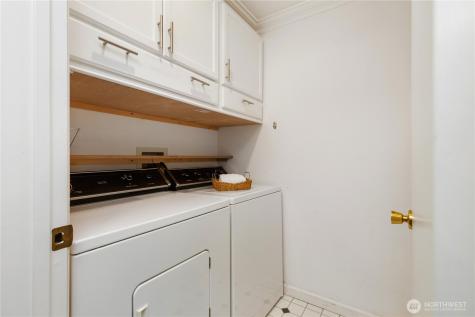 2244 13th Avenue W Seattle WA 98119