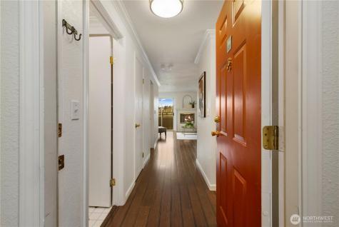 2244 13th Avenue W Seattle WA 98119
