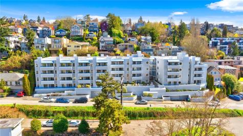 2244 13th Avenue W Seattle WA 98119