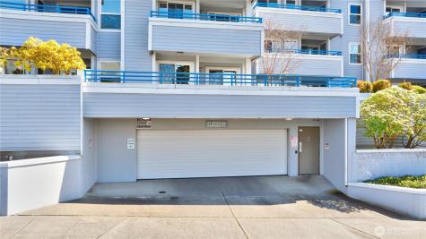 2244 13th Avenue W Seattle WA 98119