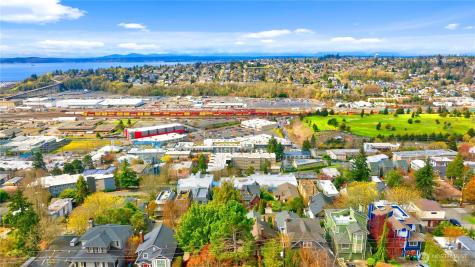 2244 13th Avenue W Seattle WA 98119