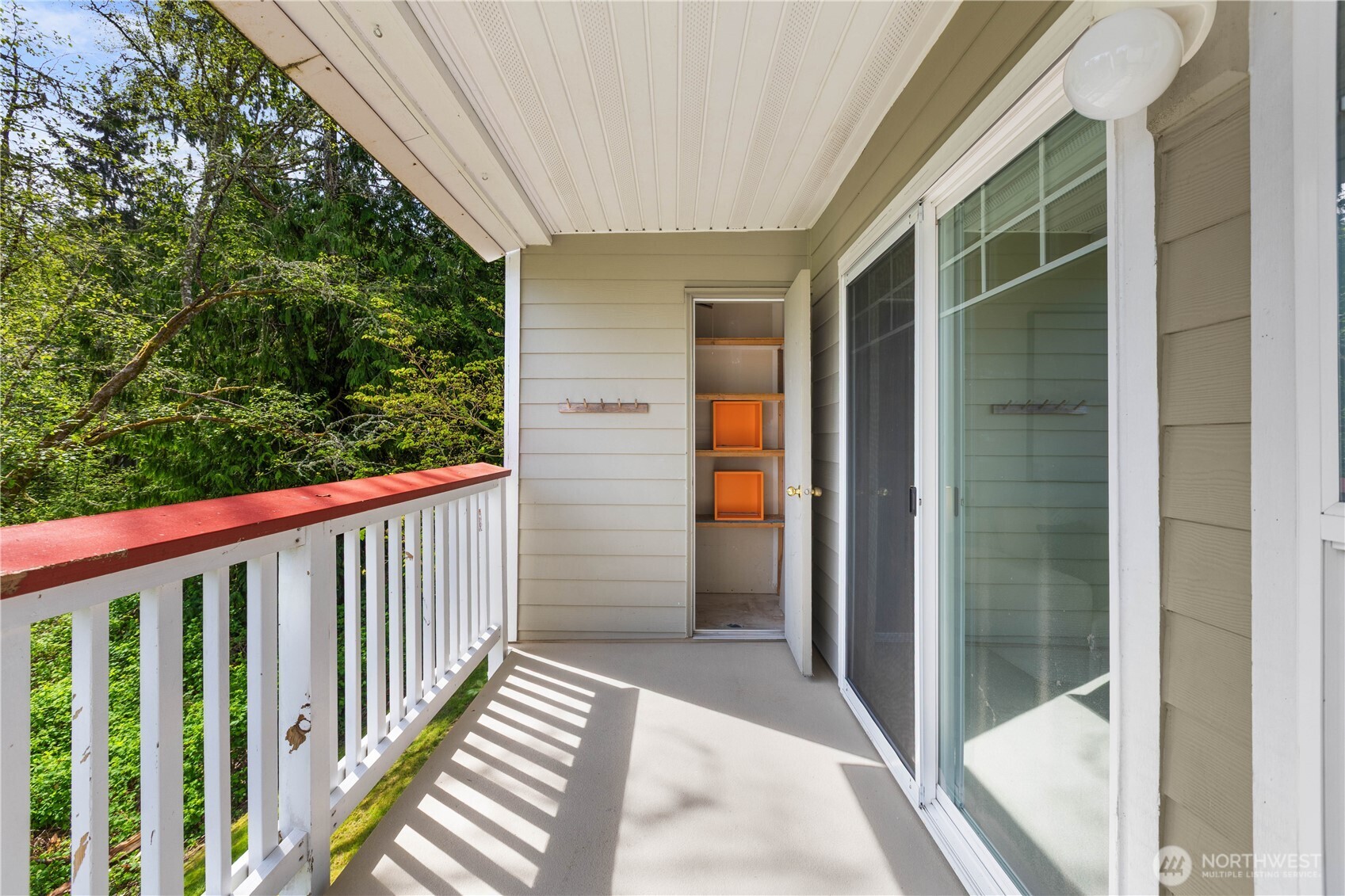 18501 Newport Way Issaquah WA 98027