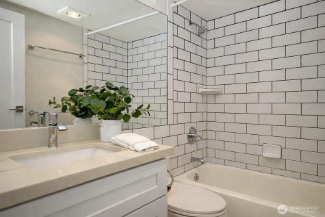 121 Vine Street Seattle WA 98121
