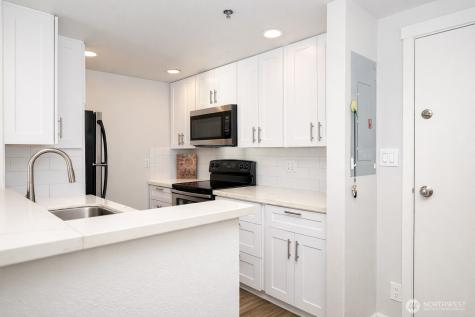 121 Vine Street Seattle WA 98121