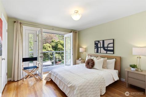 7125 & 7123 Beach Drive SW Seattle WA 98136