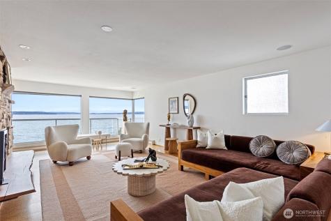 7125 & 7123 Beach Drive SW Seattle WA 98136