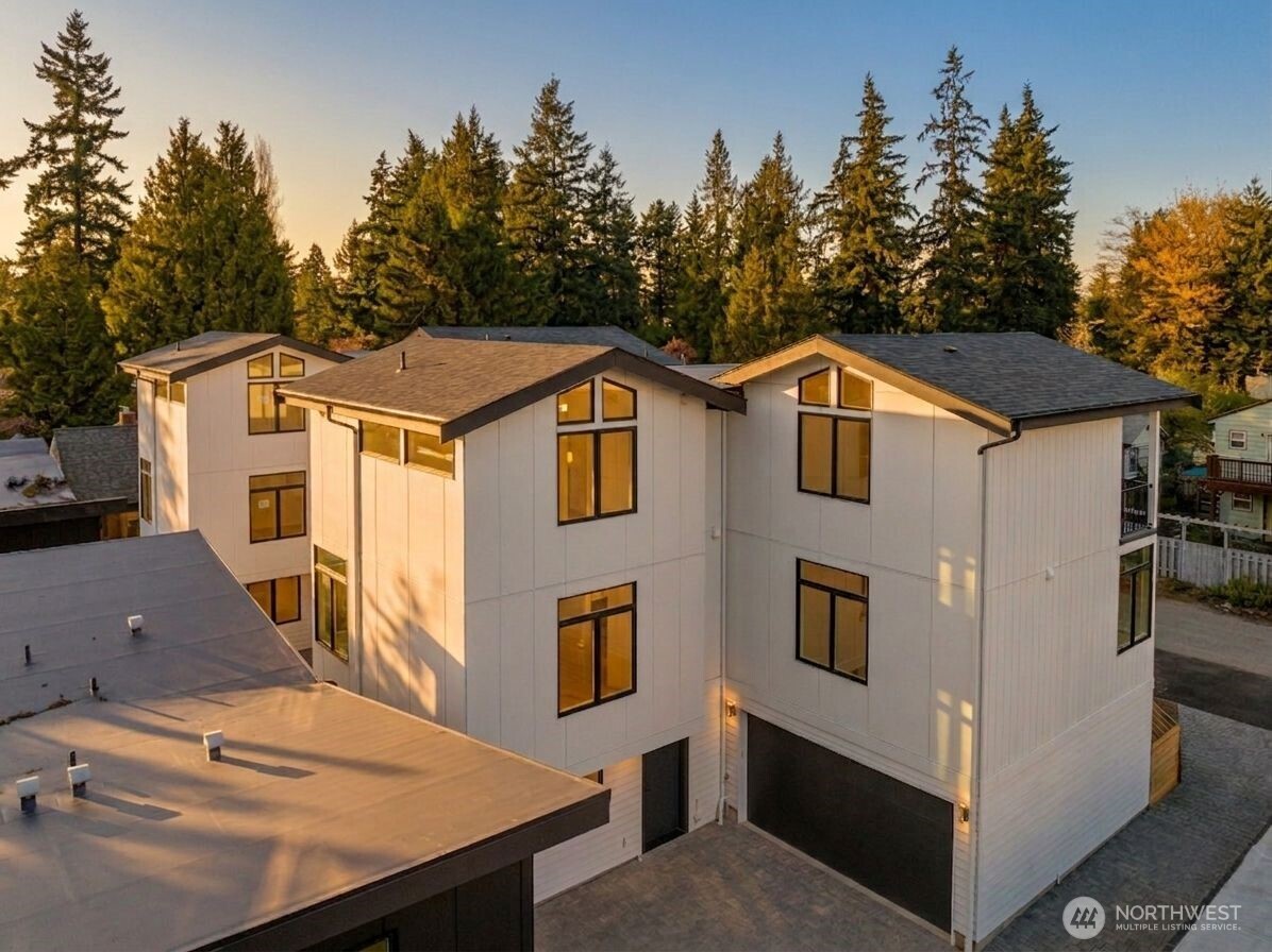 14033 Densmore Avenue N Seattle WA 98133