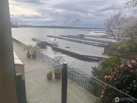 4561 Lake Washington Boulevard NE Kirkland WA 98033