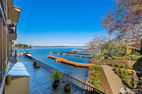 4561 Lake Washington Boulevard NE Kirkland WA 98033