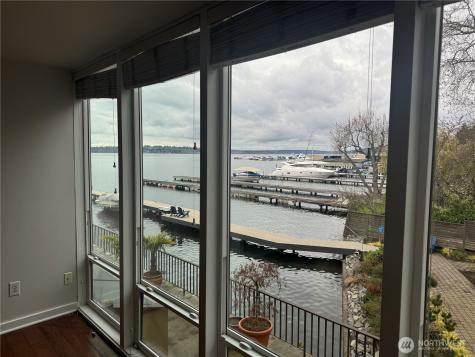 4561 Lake Washington Boulevard NE Kirkland WA 98033