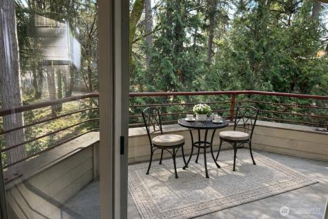 1750 152nd Avenue NE Bellevue WA 98007
