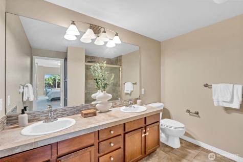 3112 SW Avalon Way Seattle WA 98126