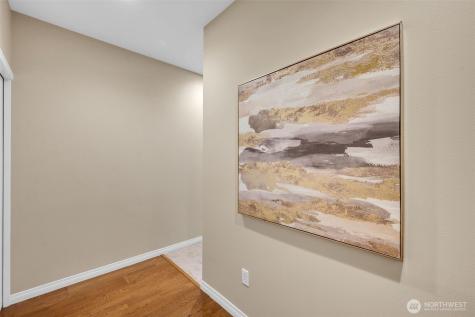 3112 SW Avalon Way Seattle WA 98126