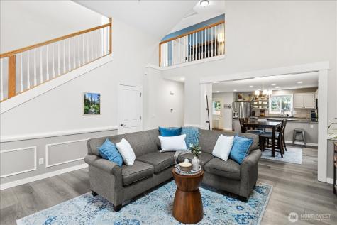 1022 181st Place SW Lynnwood WA 98037