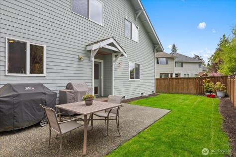 1022 181st Place SW Lynnwood WA 98037