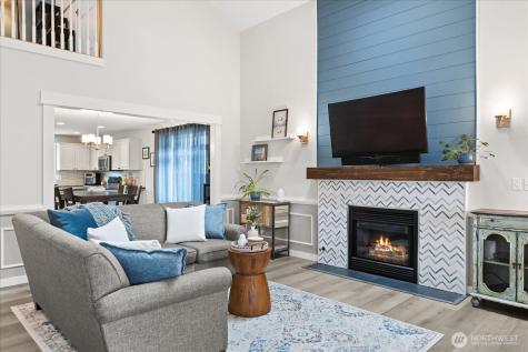 1022 181st Place SW Lynnwood WA 98037