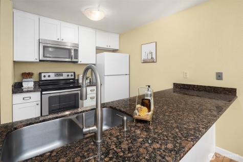9416 1st Avenue NE Seattle WA 98115