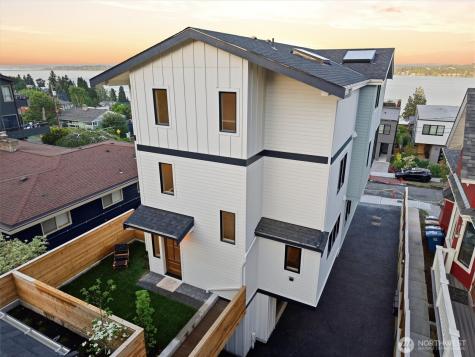 909 32nd Avenue S Seattle WA 98144