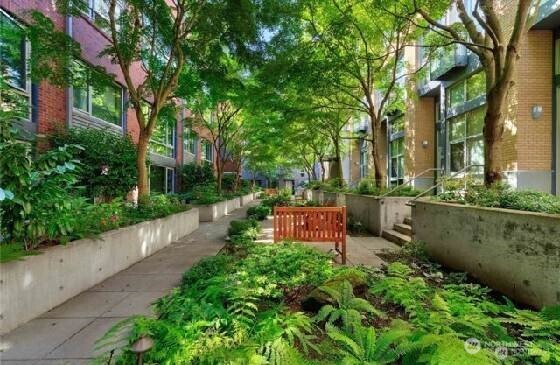 530 Broadway E Seattle WA 98102