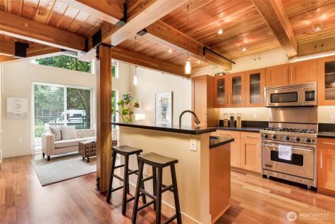 530 Broadway E Seattle WA 98102
