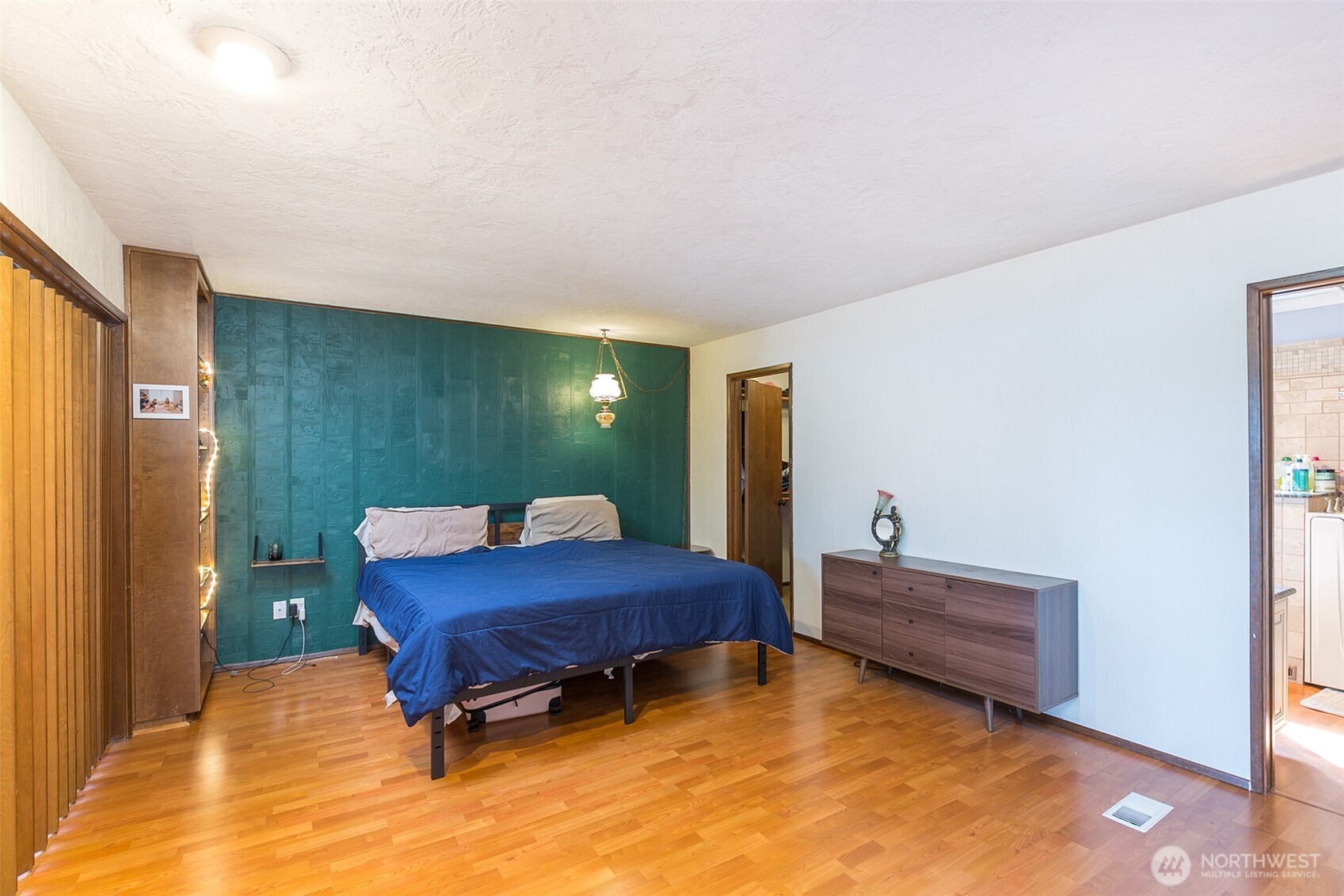 102 Hilltop Drive Sequim WA 98382